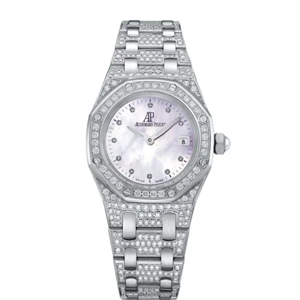 Audemars Piguet Royal Oak 33mm Ladies Watch - Ref: 67602BC.ZZ.1212BC.01 - White Mother of Pearl Diamond Dial & Diamond Bezel, 18K White Gold Diamond Bracelet