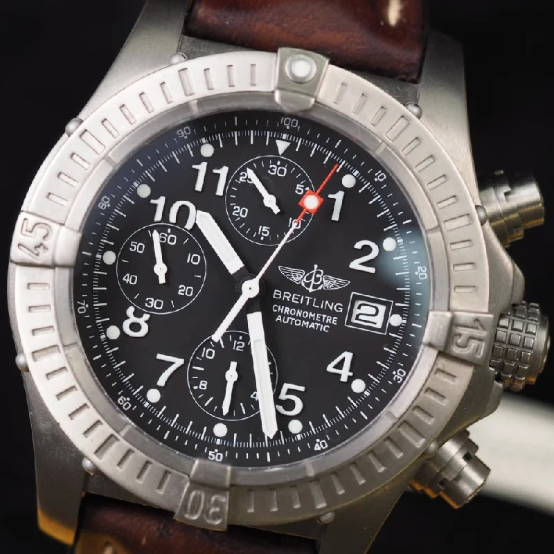 Breitling Chrono Avenger E13360 "Blood Diamond"