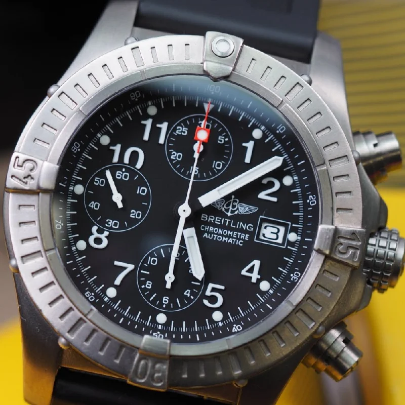 Breitling Chrono Avenger E13360 (2003)