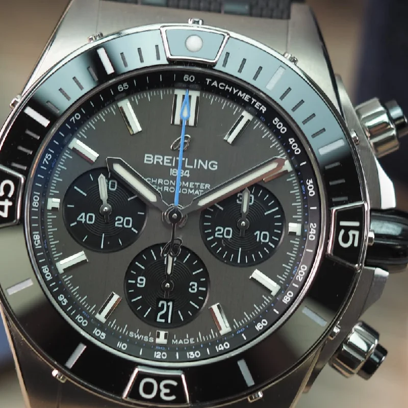 Breitling Super Chronomat B01 44 (2024)