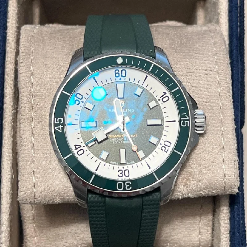 Breitling Superocean 44 NEW 2024 Superocean Automatic 44 GREEN DIAL